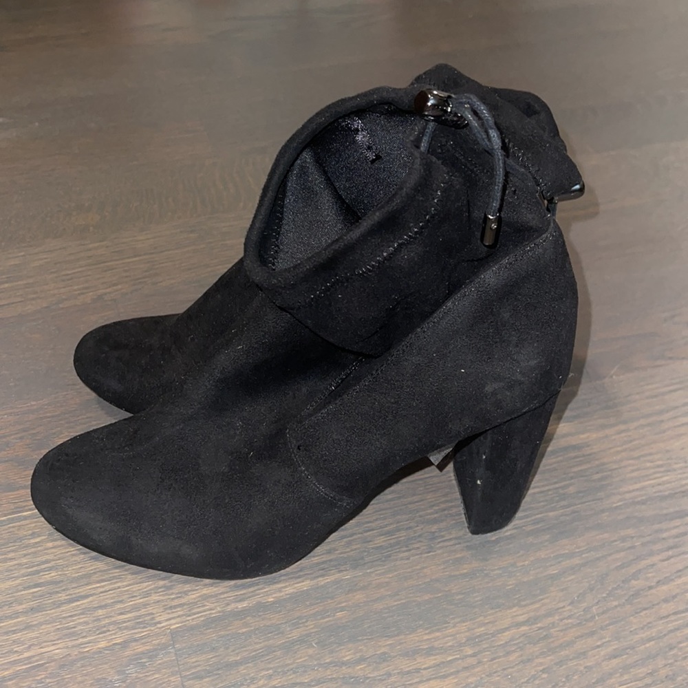 Express Sock Booties - Picture 4 of 6